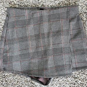 Windsor Short Skorts Size M